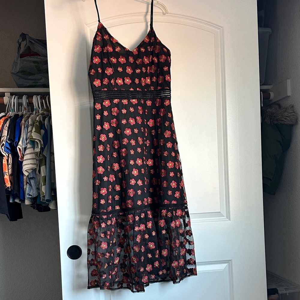 Jack by BB Dakota Black and Red Floral Midi Dress